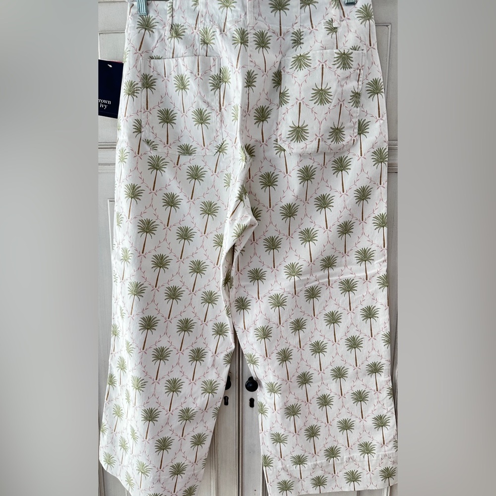 NWT SZ 10 Crown & Ivy Wide leg White Palm Fashion Pants - Picture 4 of 8